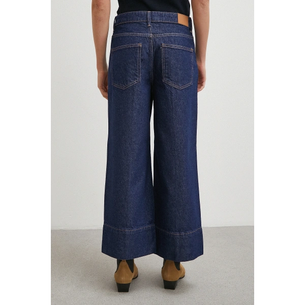 Yüksek Bel Paça Detaylı Jean Lacivert