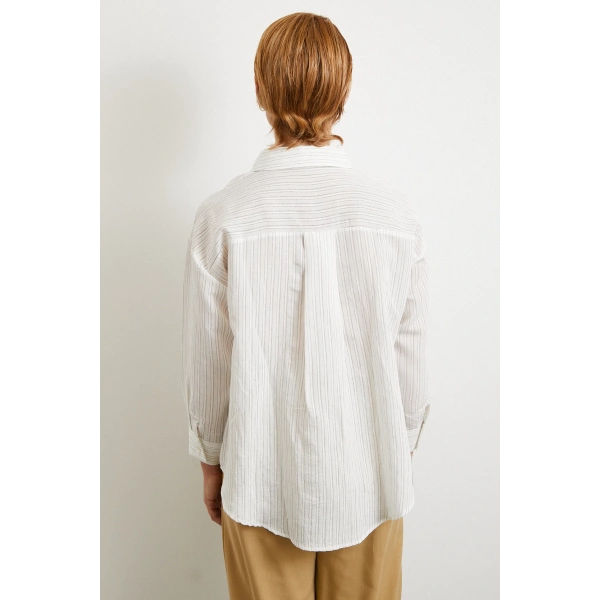 Simetrik Çizgili Gömlek Taş