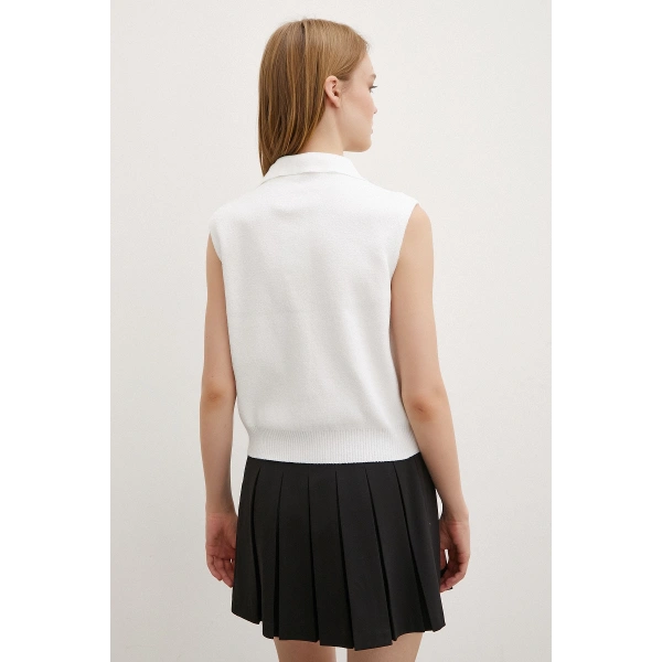 Firuze Polo Yaka Süveter Beyaz