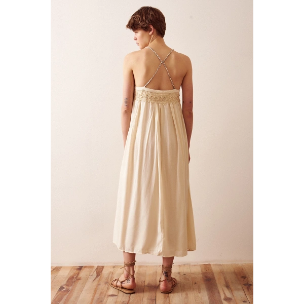 Dantel Detaylı Askılı Salaş Elbise Krem