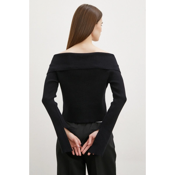 Fermuarlı Mendil Yaka Hırka Siyah