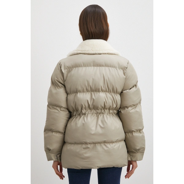 Kürk Yakalı Şişme Mont Bej