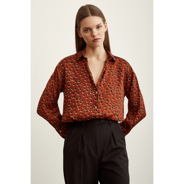 Puantiye Desenli Saten Gömlek Açık Kahve