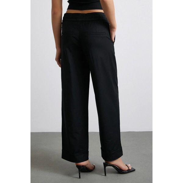 Beli Lastikli Pacası Katlamalı Pantolon Siyah
