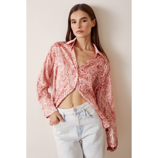 V Yaka Desenli Saten Gömlek Kırmızı