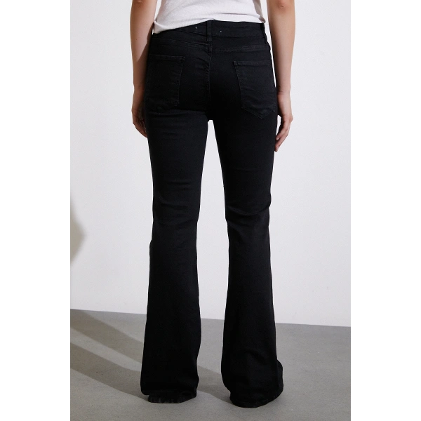 Yüksek Bel İspanyol Paça Jean Siyah