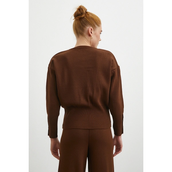 Çıtçıtlı Pantolonlu Triko Takım Kahve