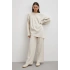 Eteği Çapraz Pantolonlu Bisiklet Yaka Takım Ekru