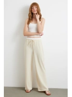 Bel Bantlı Wide Leg Pantolon Krem