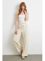 Bel Bantlı Wide Leg Pantolon Krem