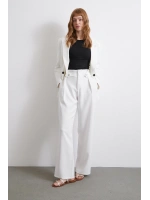 Bel Detaylı Wide Leg Pantolon Ekru