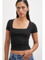 Kare Yaka T-shirt Siyah