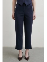 Önü Pensli Skinny Kumaş Pantolon Lacivert