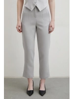 Önü Pensli Skinny Kumaş Pantolon Gri