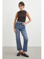Beş Cepli Yüksek Bel Regular Fit Jean Mavi