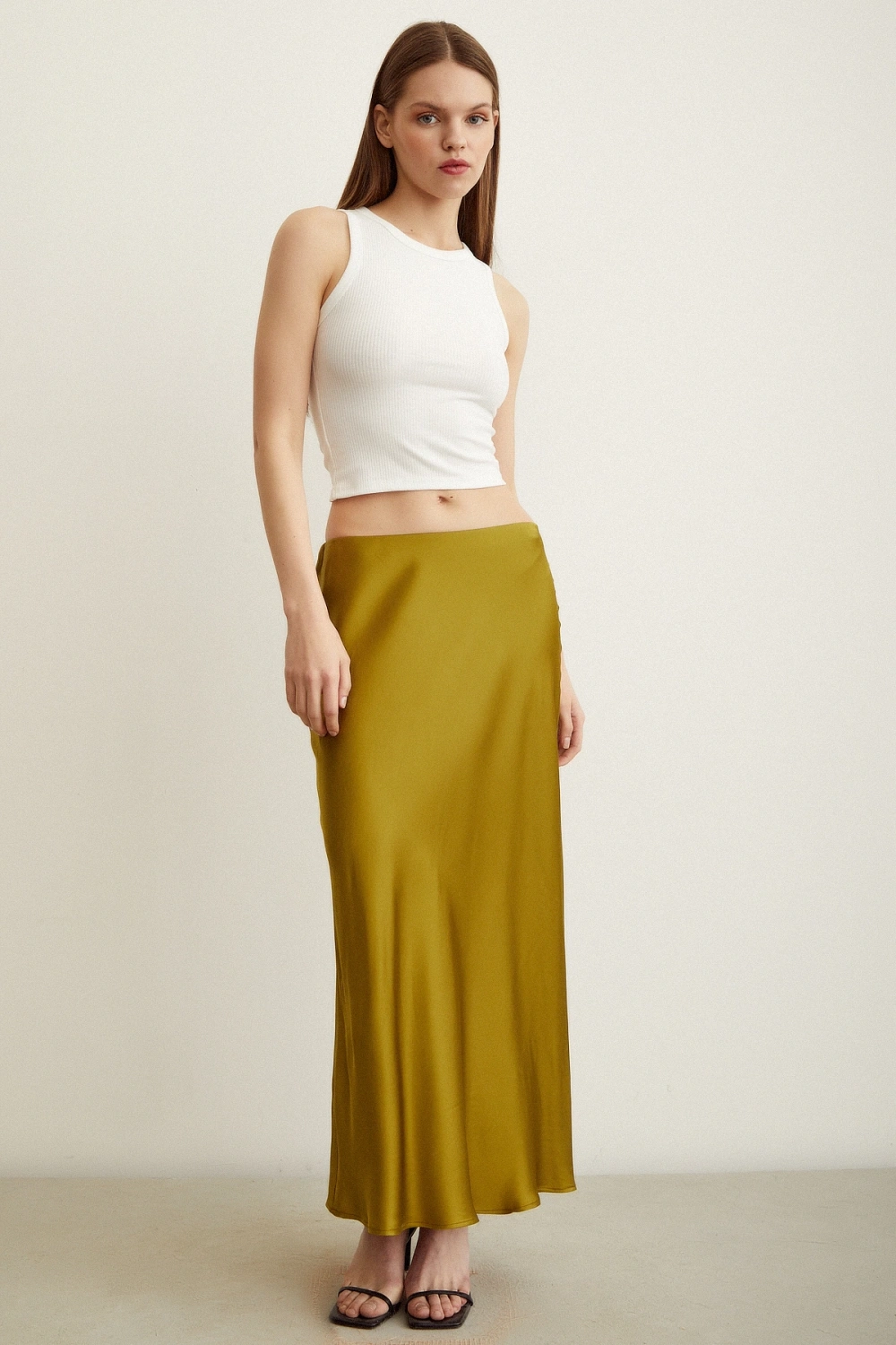 Verev Saten Etek Olive