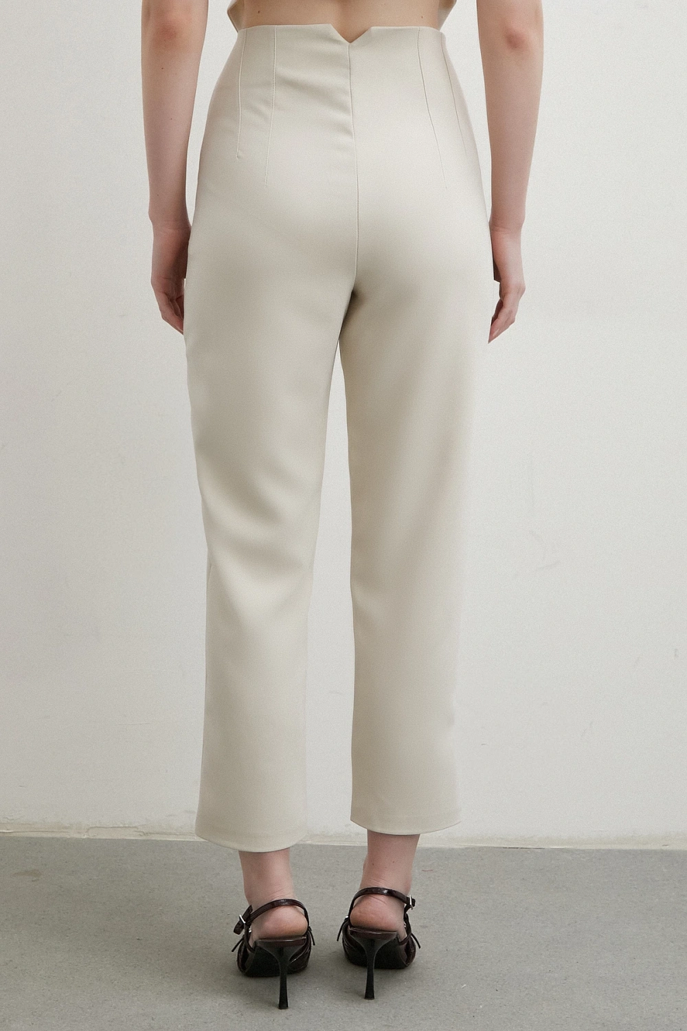 Önü Pensli Skinny Kumaş Pantolon Bej