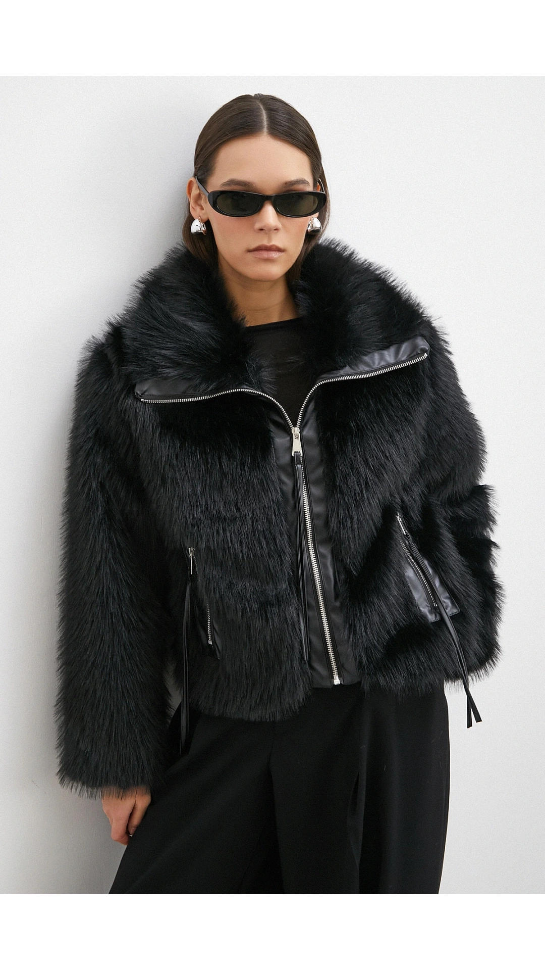 Deri Garnili Lolita Mont Siyah