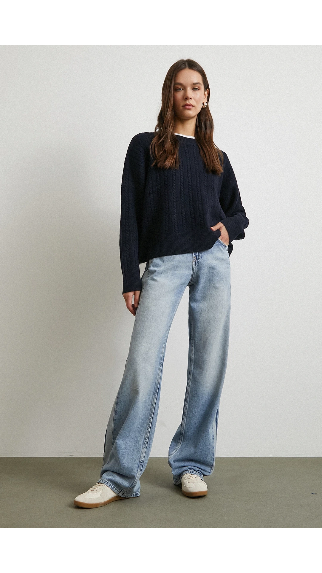 Yüksek Bel Şerit Detaylı Boru Paça Jean Mavi