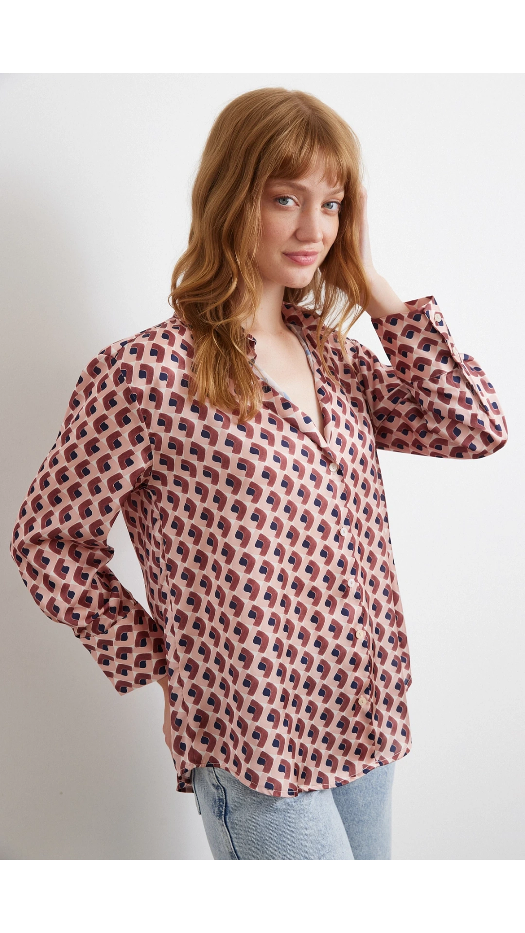 Geometrik Desenli Saten Gömlek Pembe