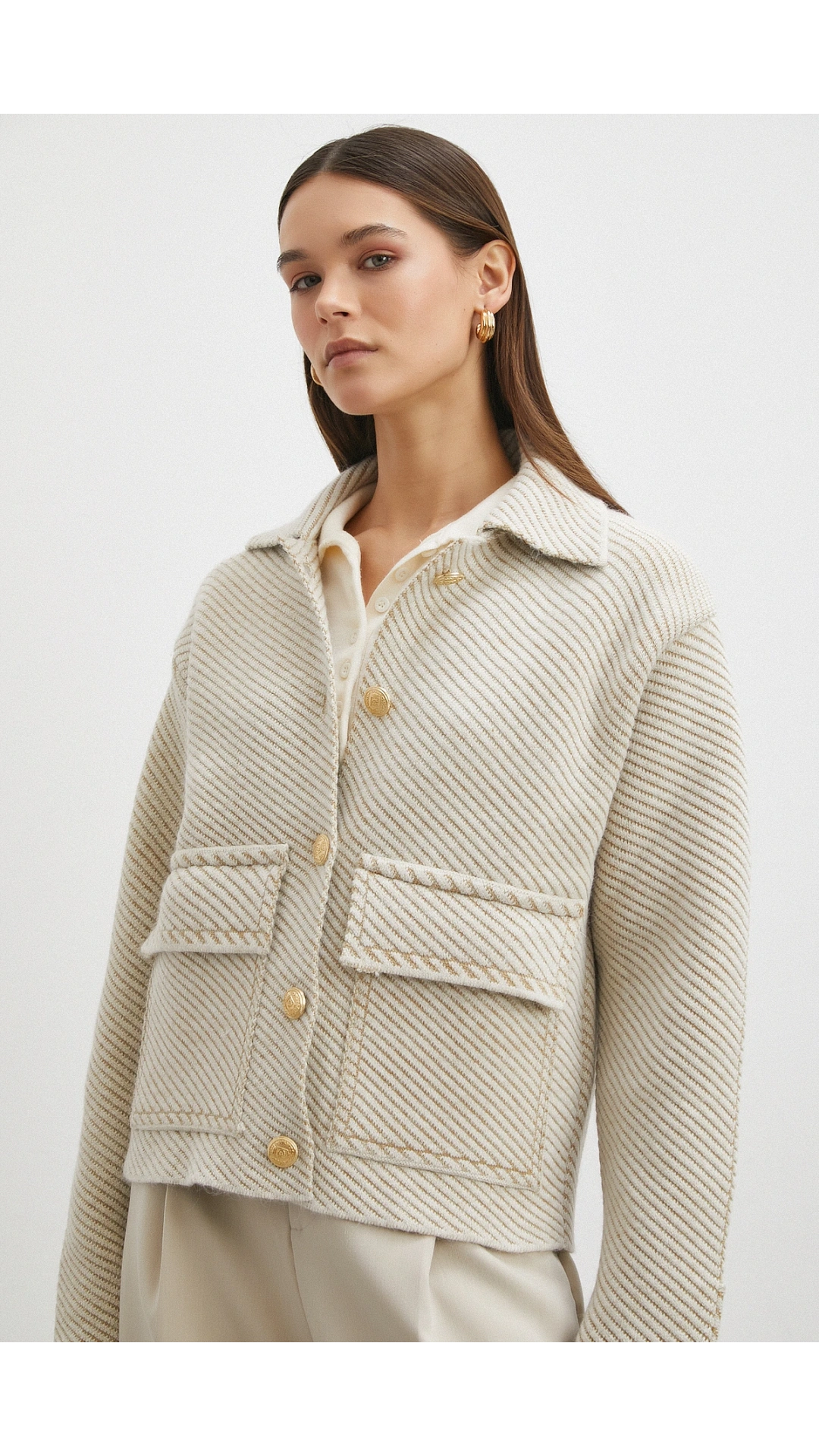 Polo Yaka Cepli Gold Düğmeli Ceket Krem