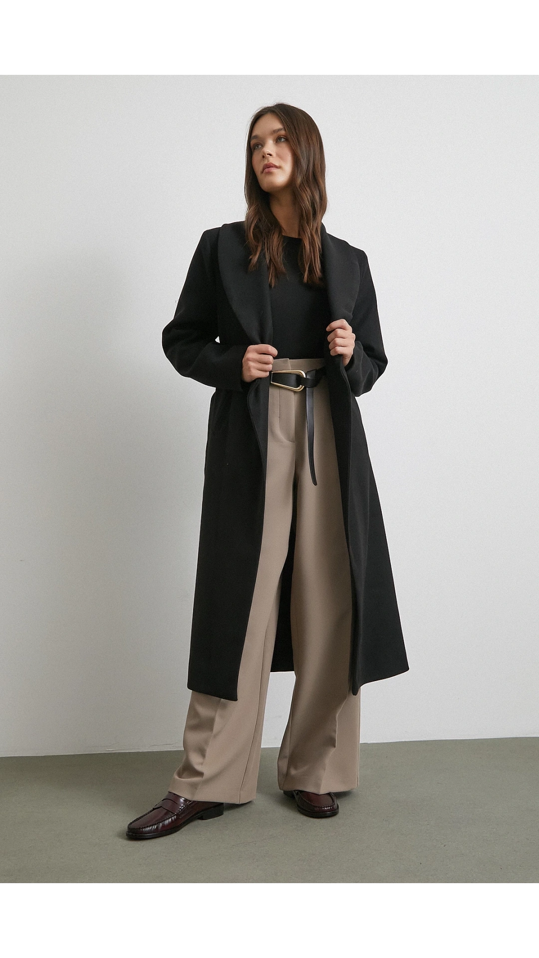 Kuşaklı Kaşe Kaban Siyah