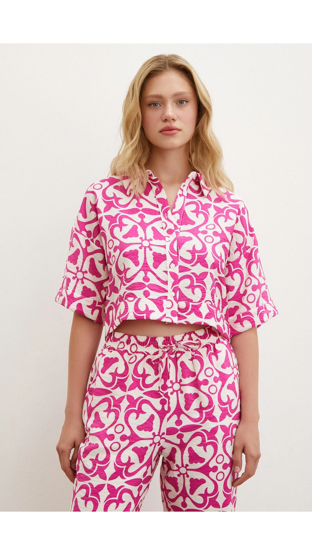 Kısa Kollu Crop Gömlek Fuşya