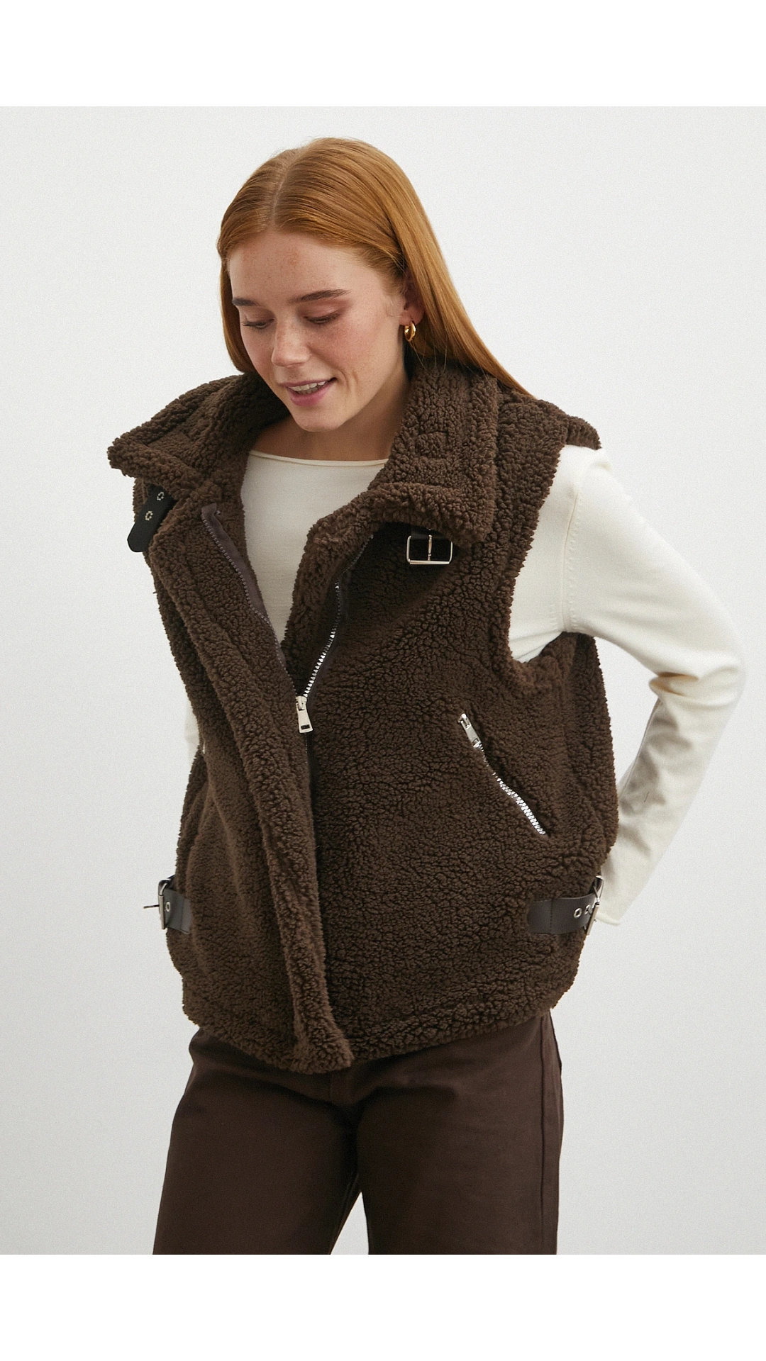 Yaka Detaylı Yumoş Yelek Kahve