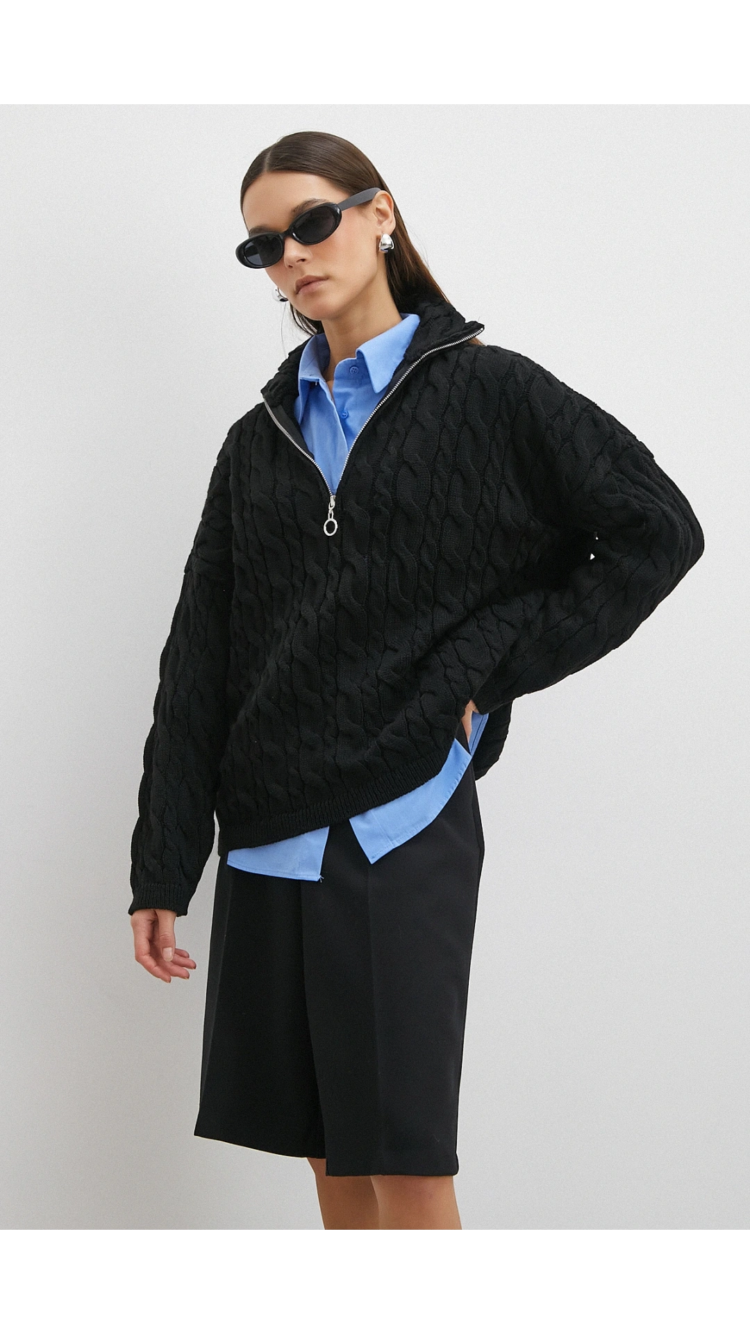 Saç Örgülü Yarım Fermuarlı Kazak Siyah