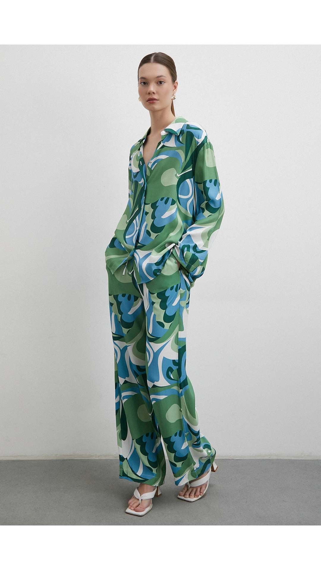 Beli Lastikli Desenli Pantolon Yeşil