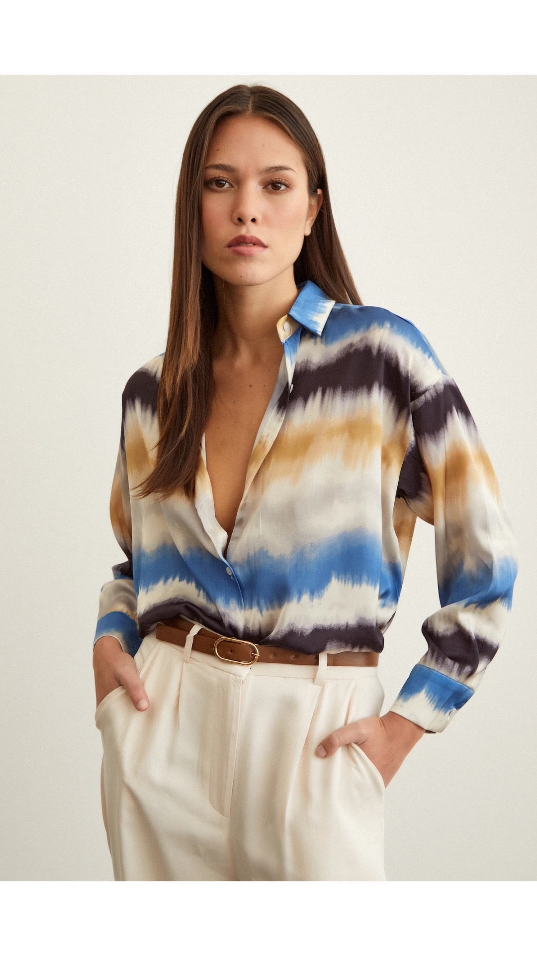 Sulu Boya Desenli Gömlek Mavi