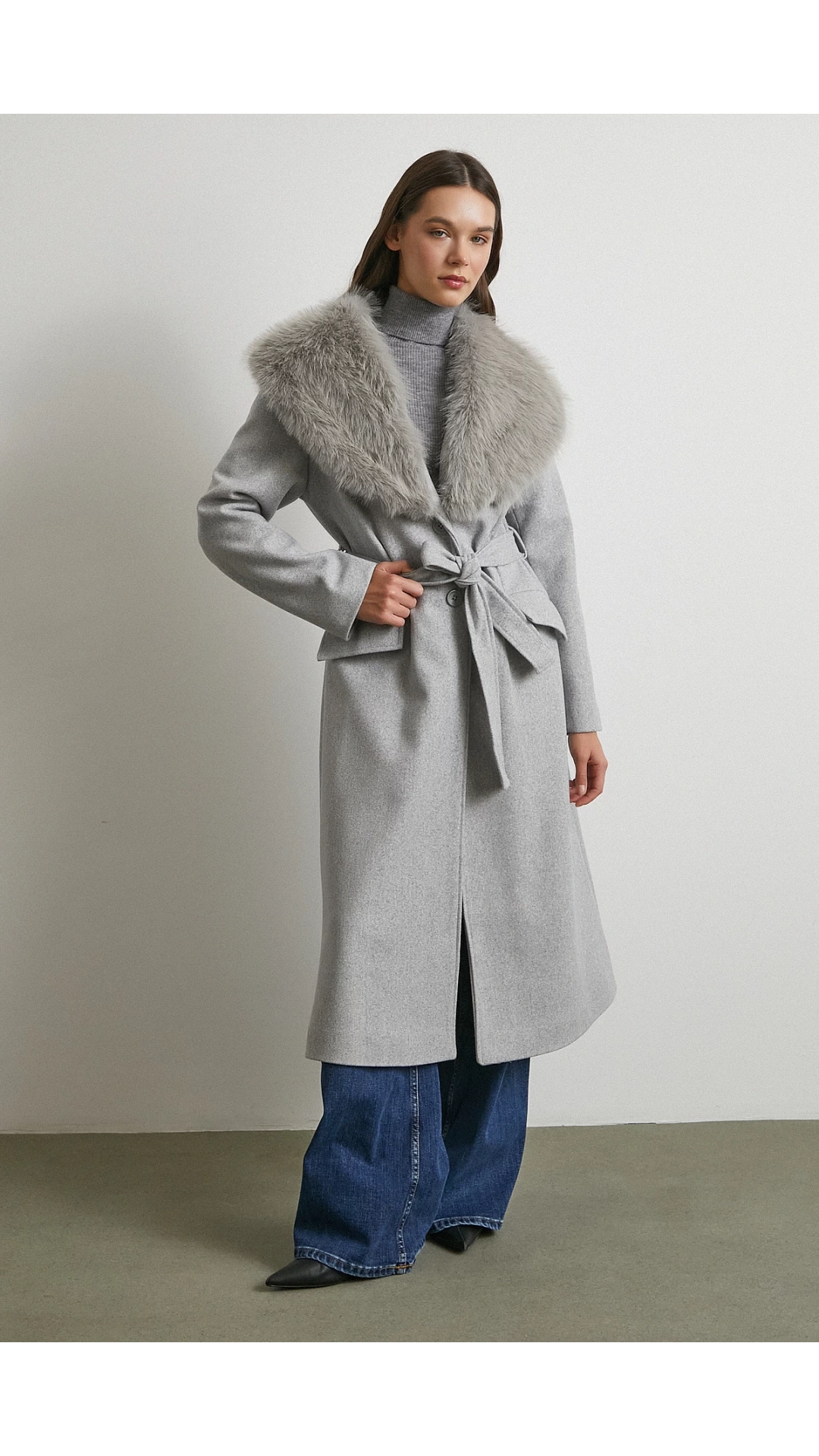 Kürk Yaka Kuşaklı Kaşe Kaban Gri