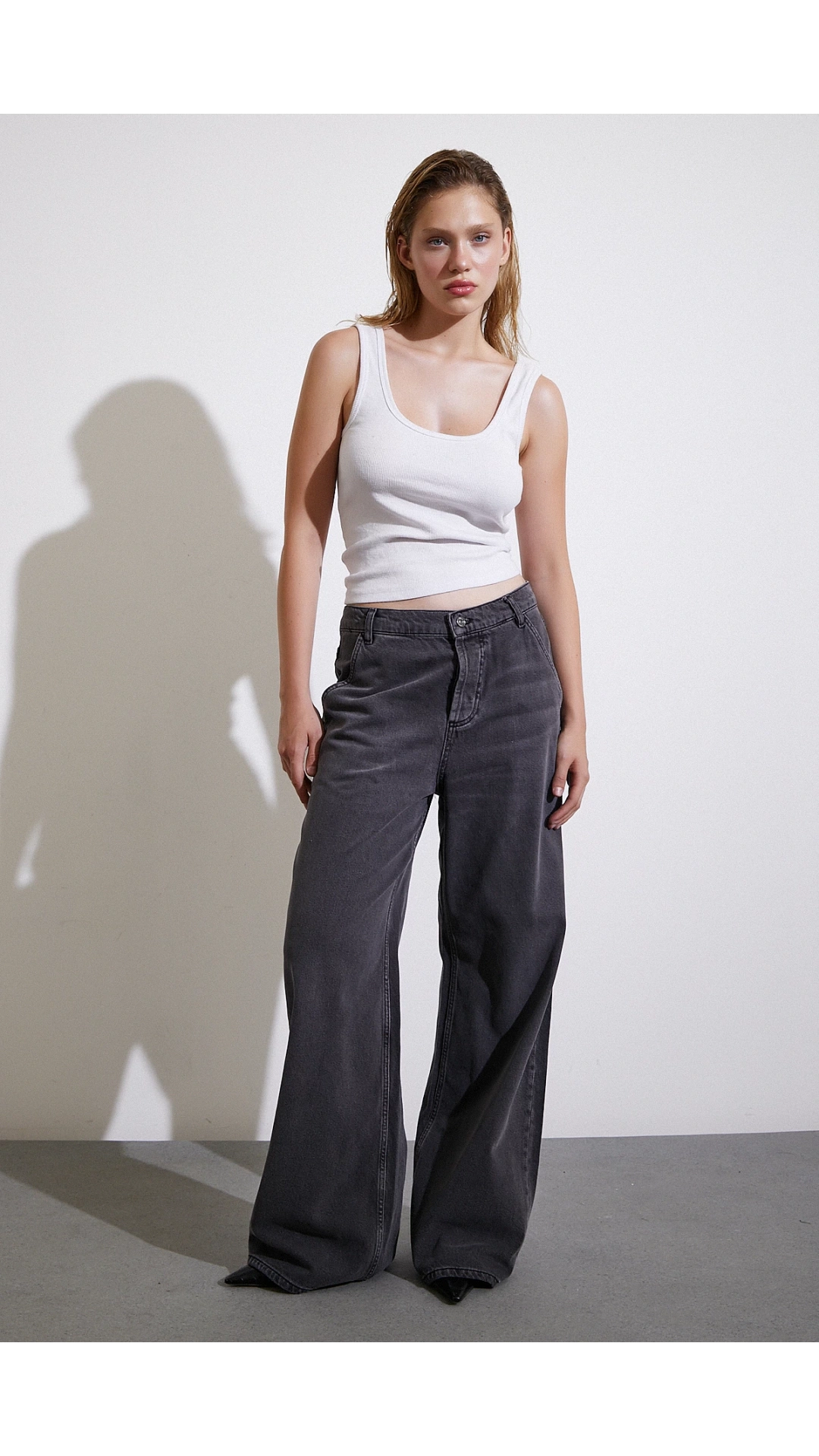 Yüksel Bel Geniş Paça Jean Füme