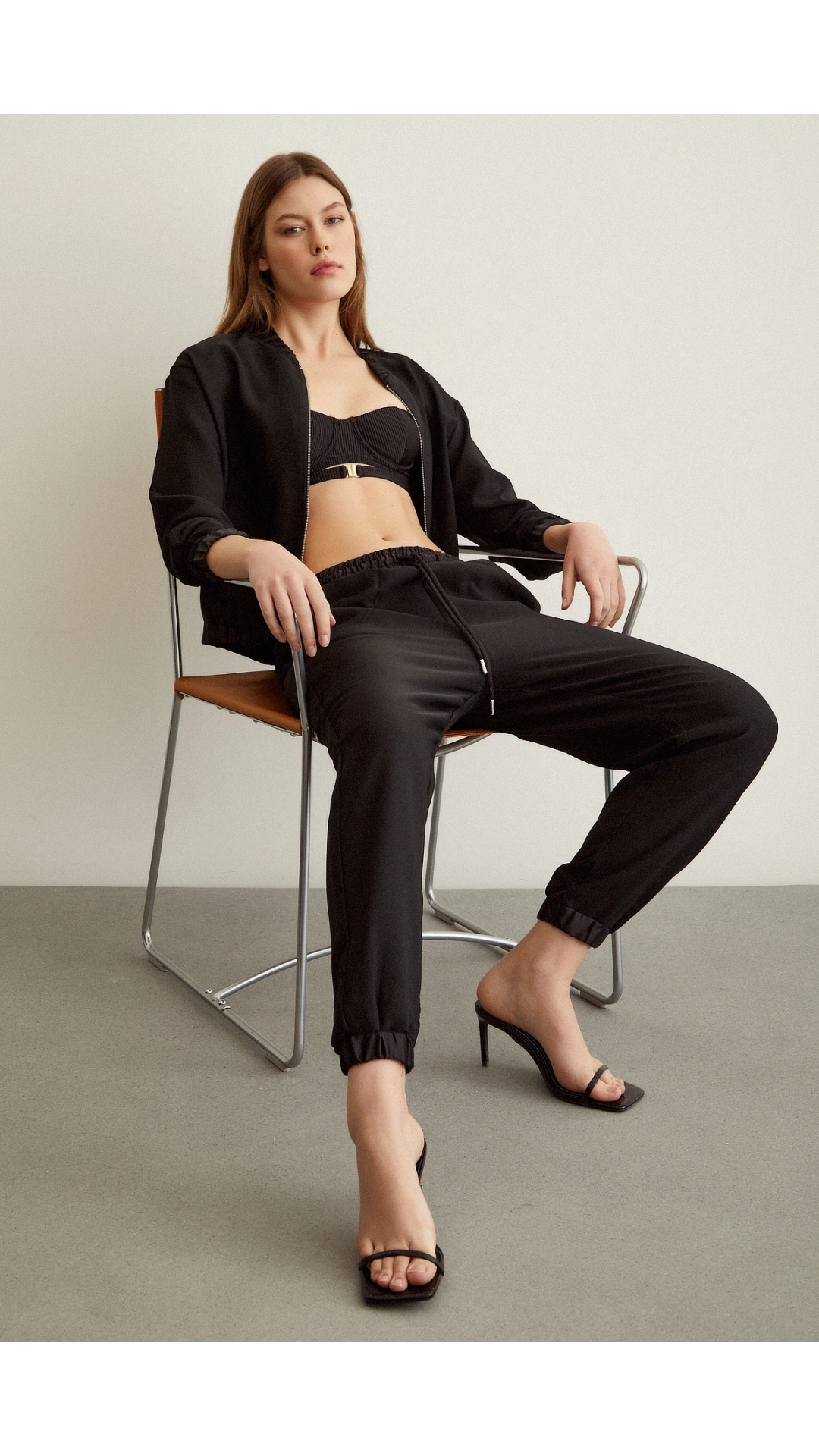 Likralı Eşofman Takımı Siyah