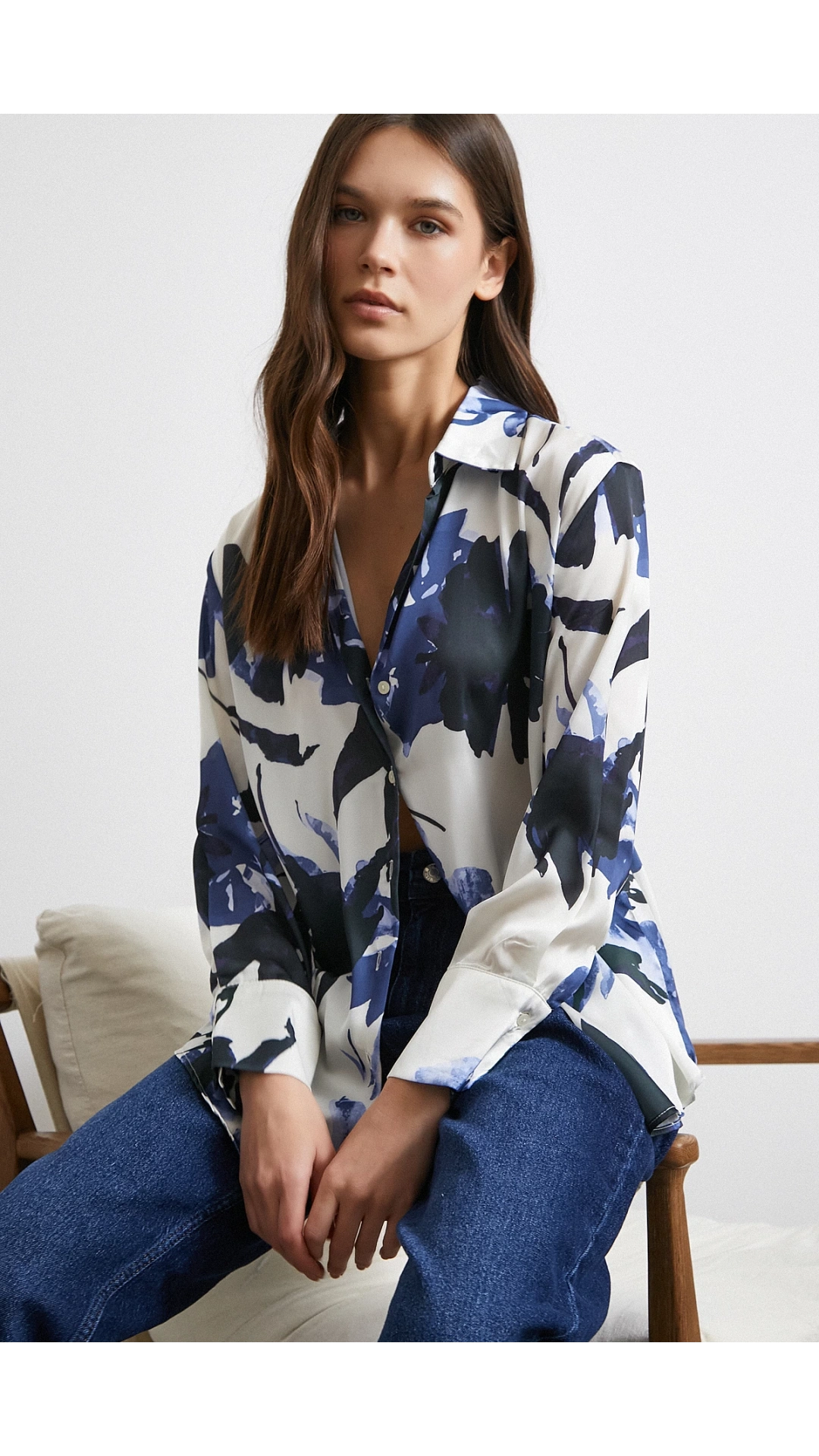 Saten Yüzeyli Desenli Gömlek Lacivert