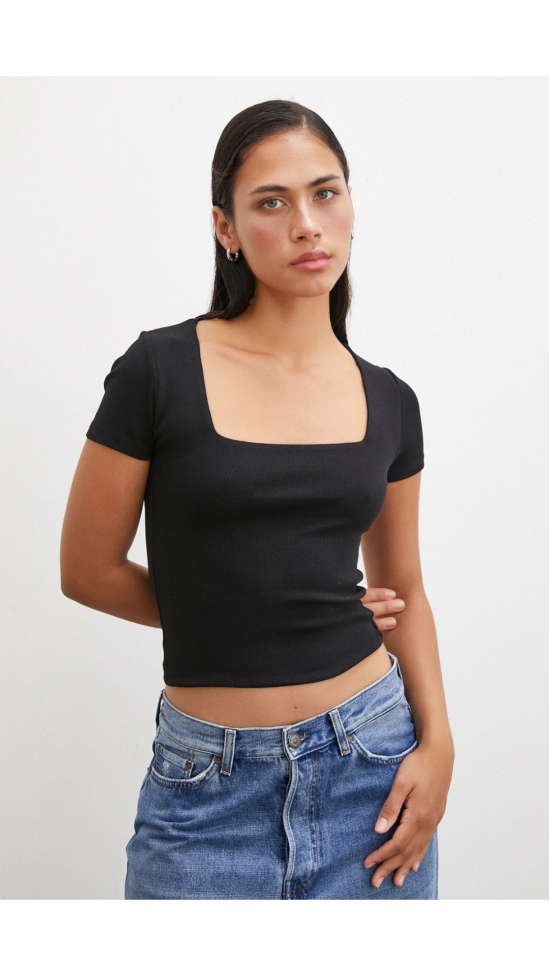 Kare Yaka T-shirt Siyah