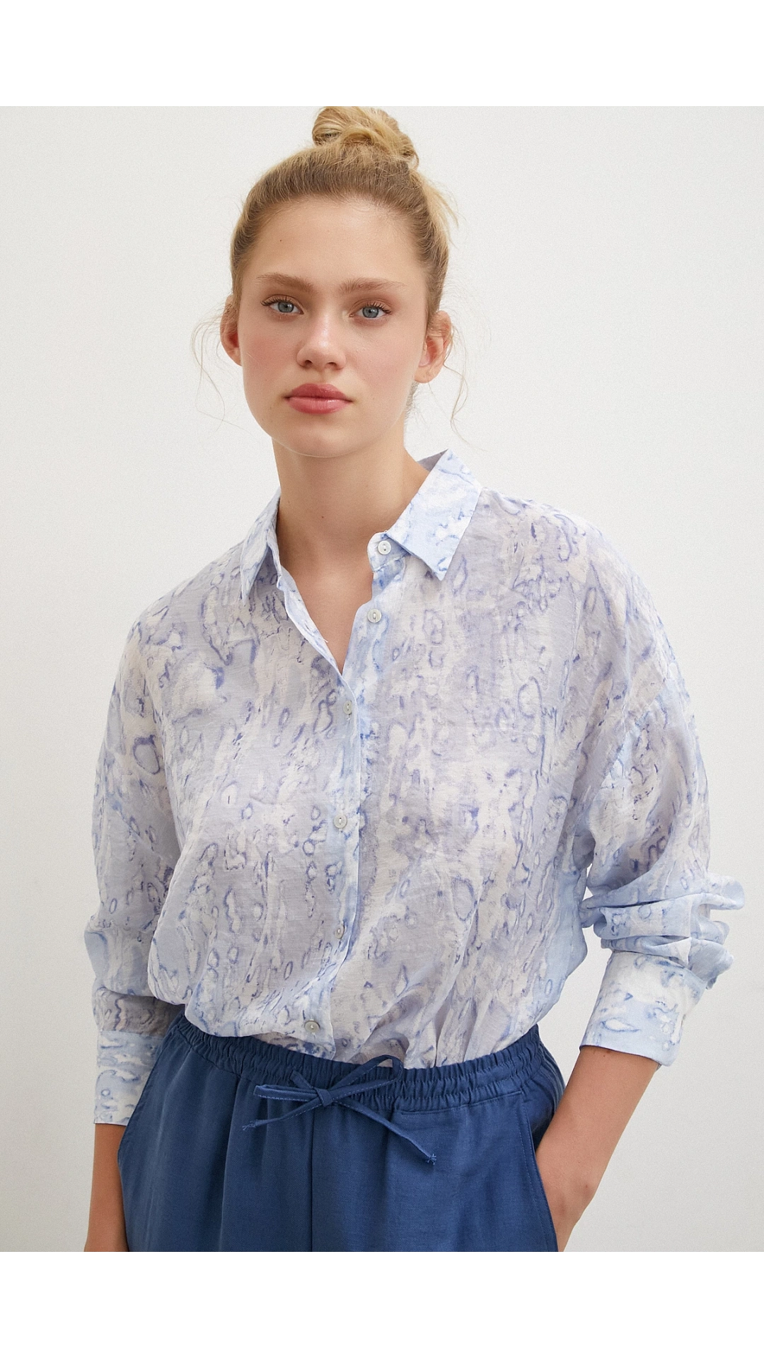 Damla Desenli Gömlek Mavi