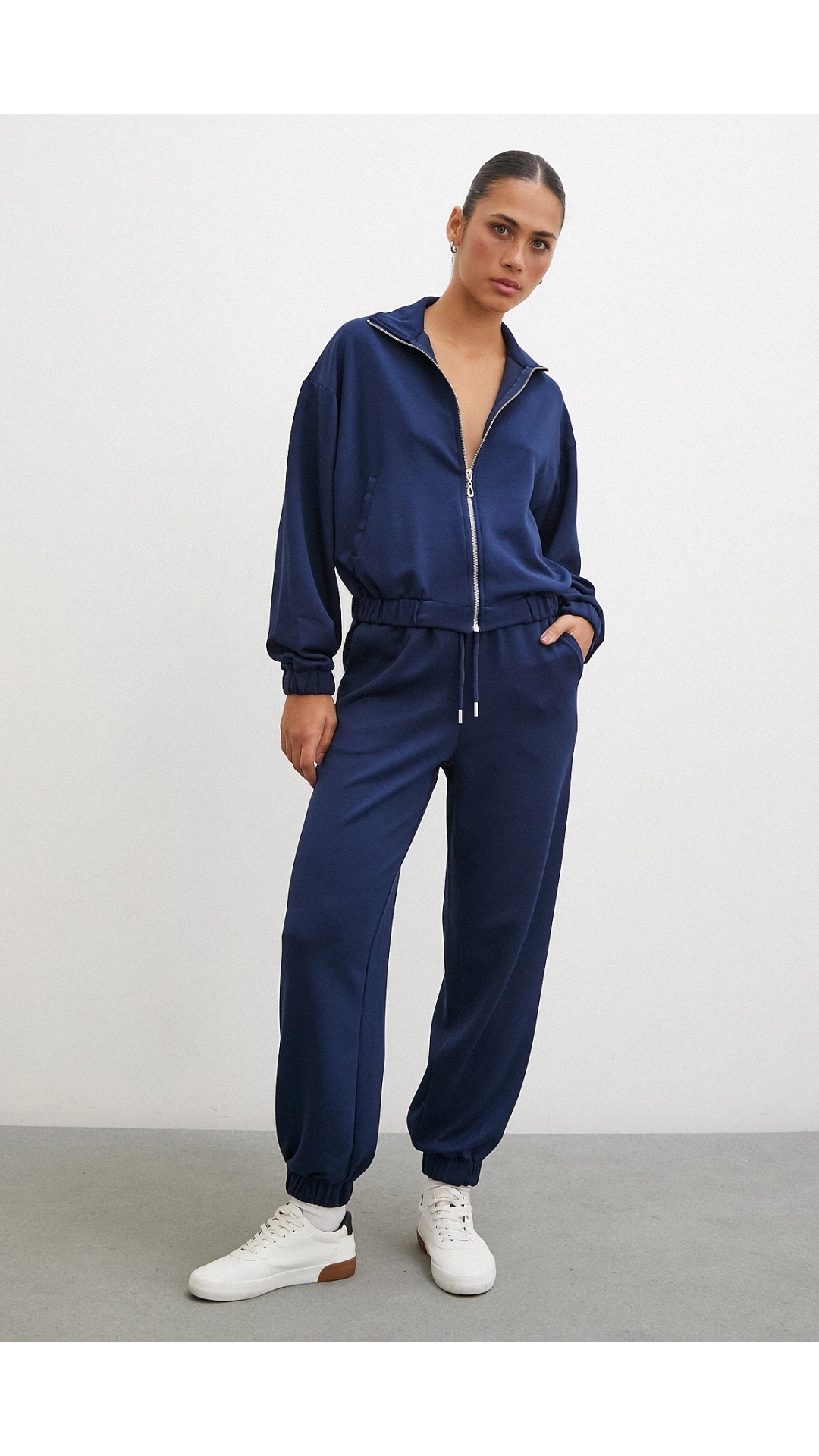 Lastikli Cepli Eşofman Altı Lacivert