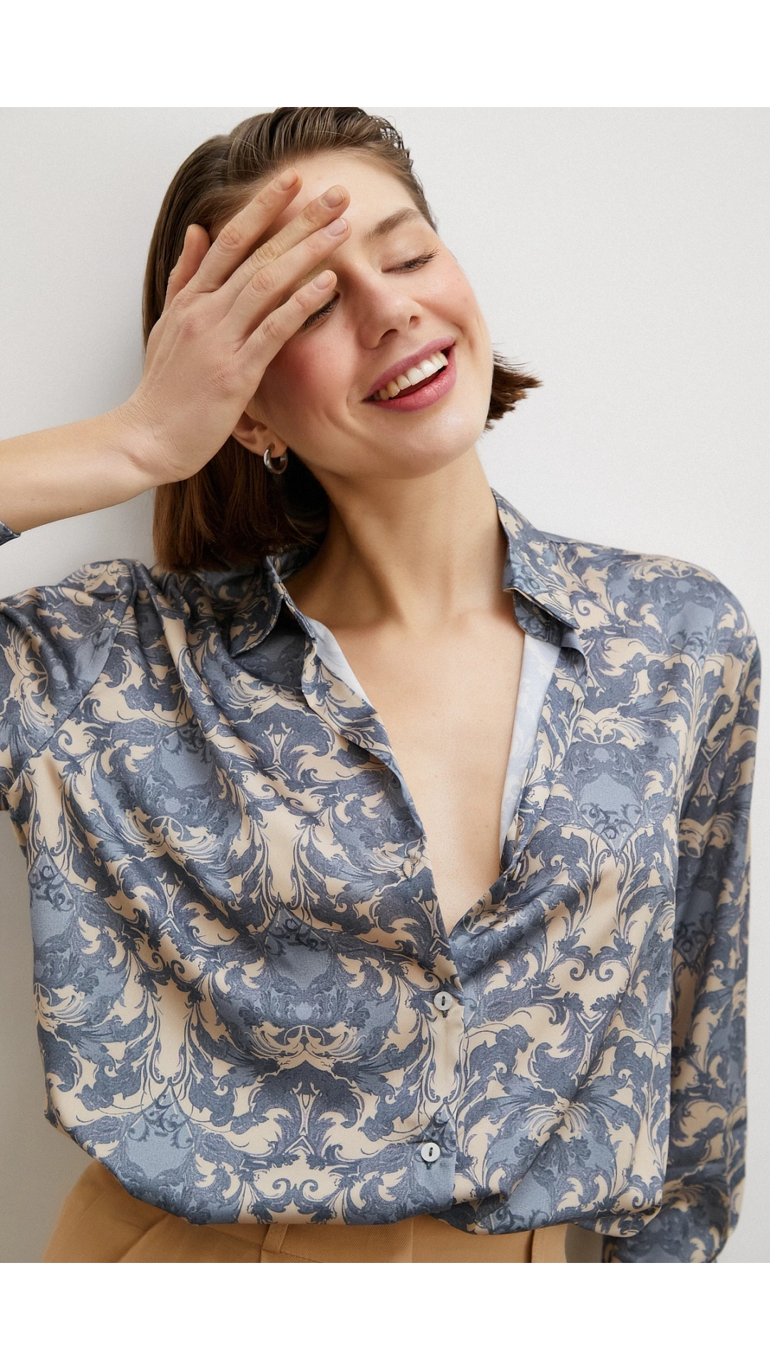 Şal Desenli V Yaka Gömlek Turkuaz