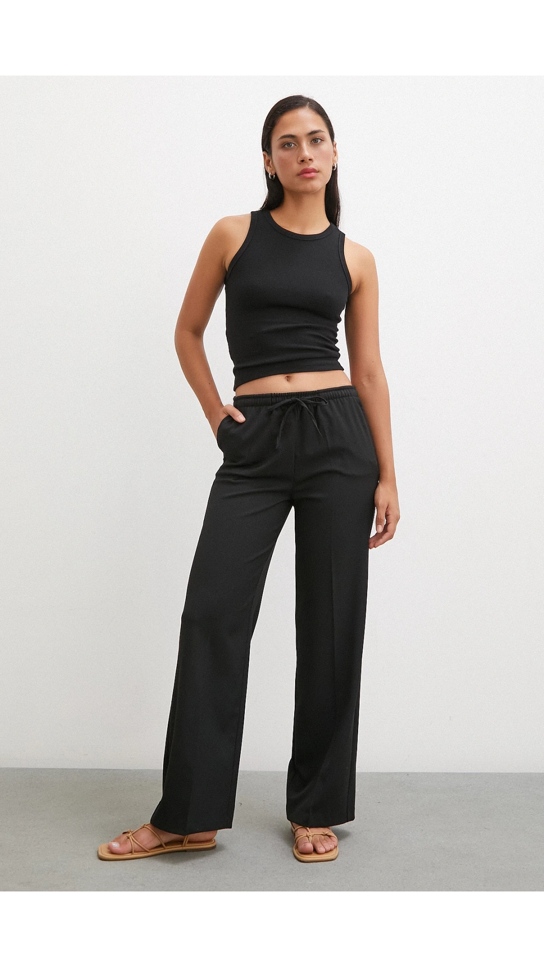 Bol Paça Lastikli Pantolon Siyah