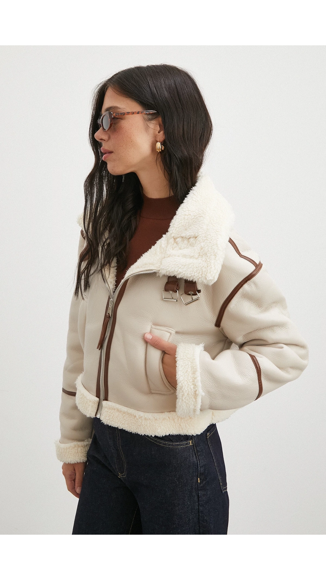 Biye Detaylı Lamine Ceket Bej