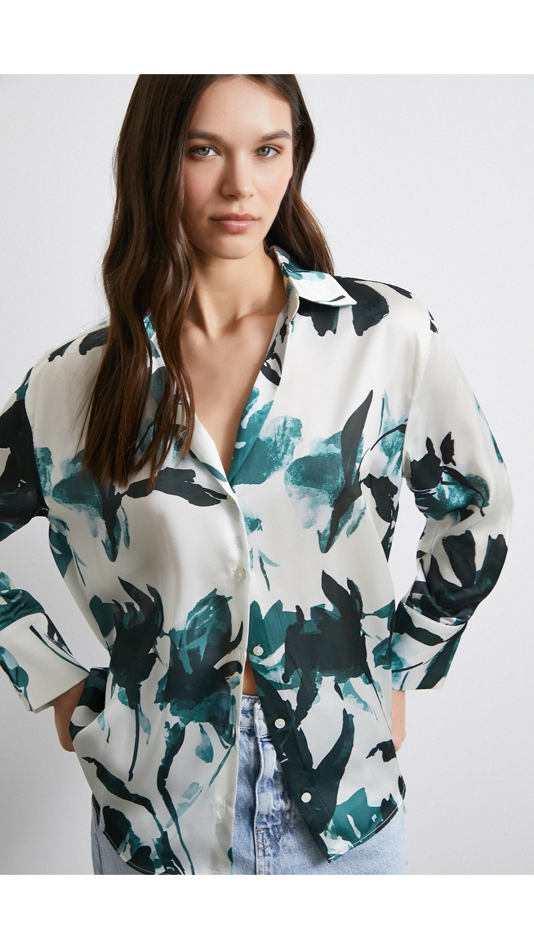 Saten Yüzeyli Desenli Gömlek Yeşil