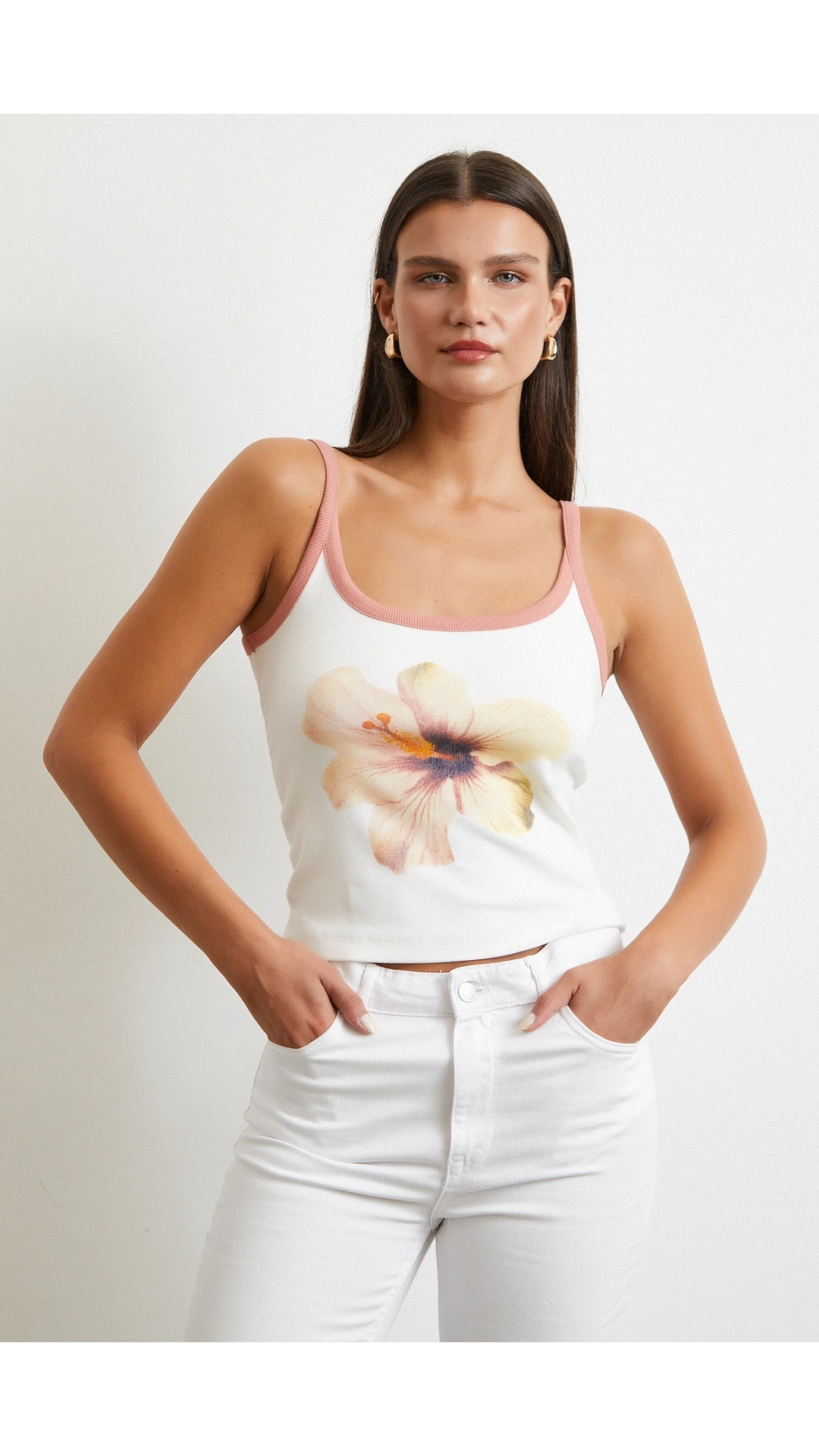 Çiçek Baskılı Askılı Top Ekru