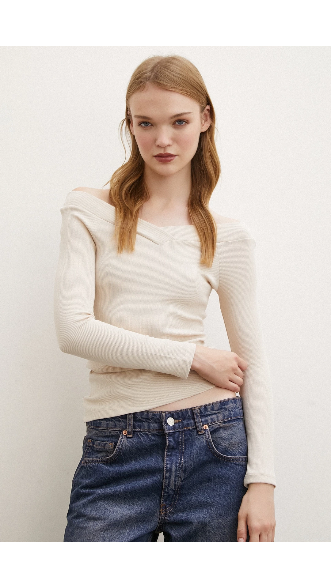 Kayık Yaka Bluz Bej