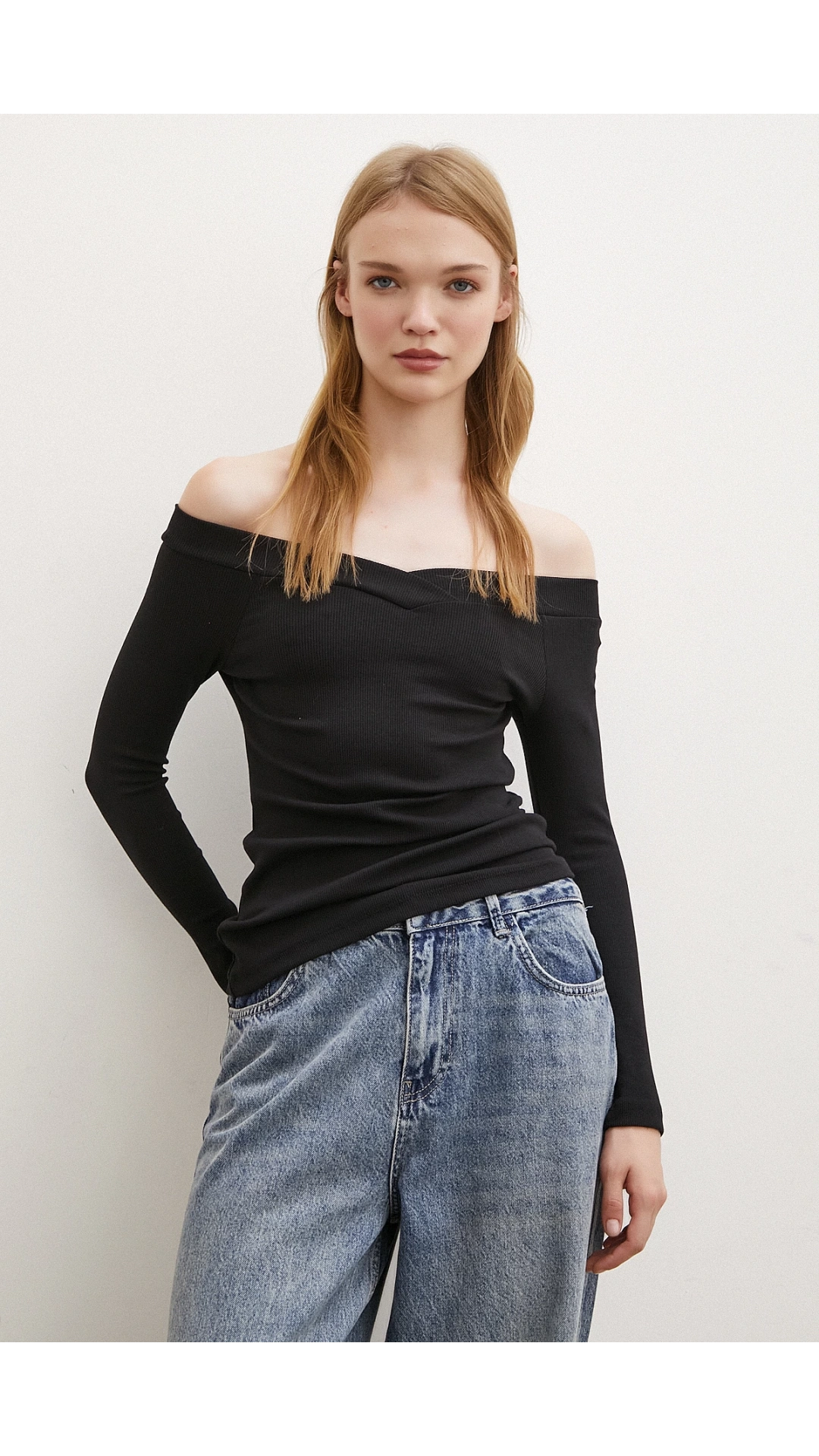 Kayık Yaka Bluz Siyah