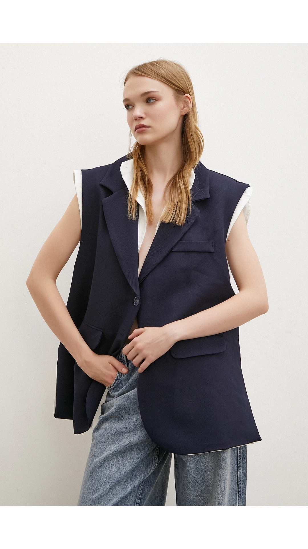 Hakim Yaka Gömlekli Yelek Lacivert