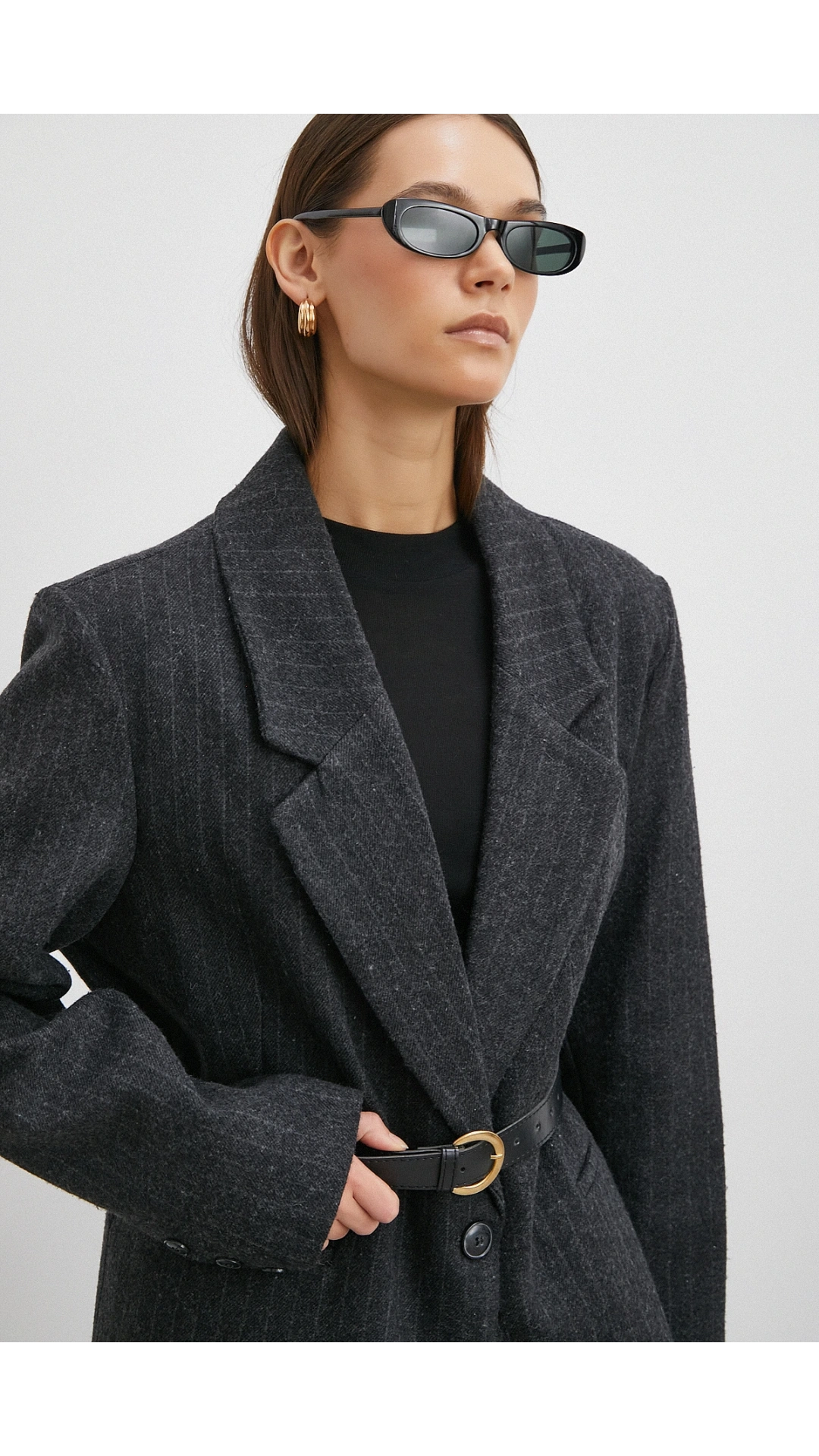 Çizgi Detaylı Kemerli Kaşa Ceket Siyah