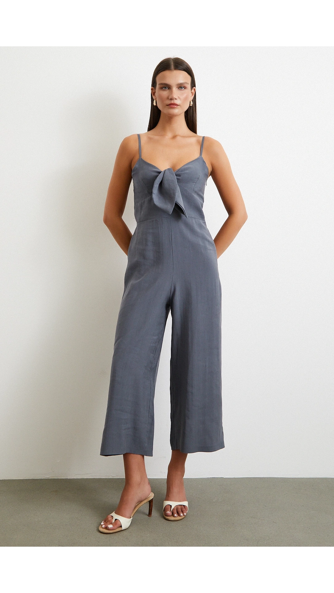 Fiyonklu Askılı Tulum Gri