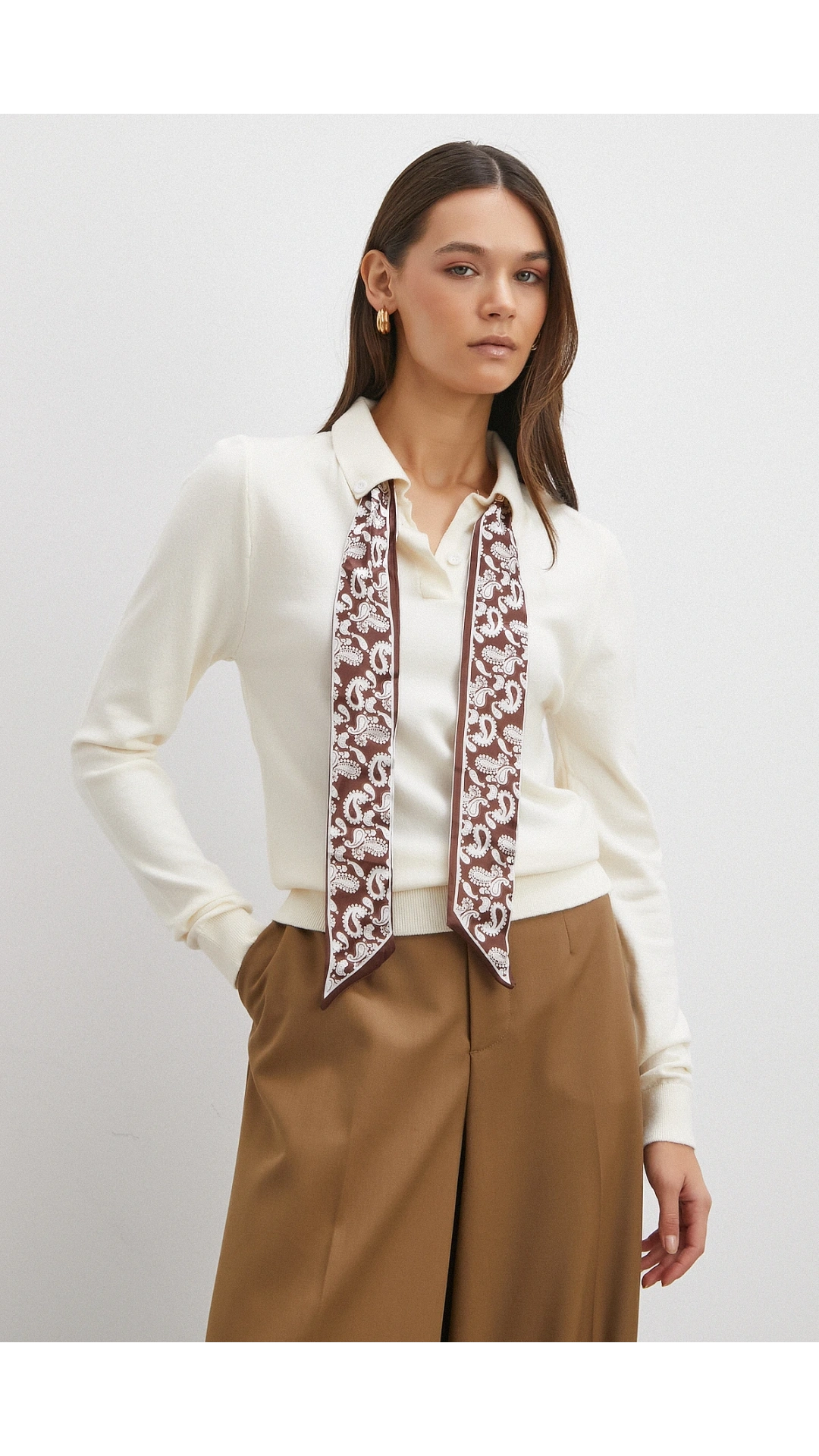 Fularlı Polo Yaka Kazak Ekru