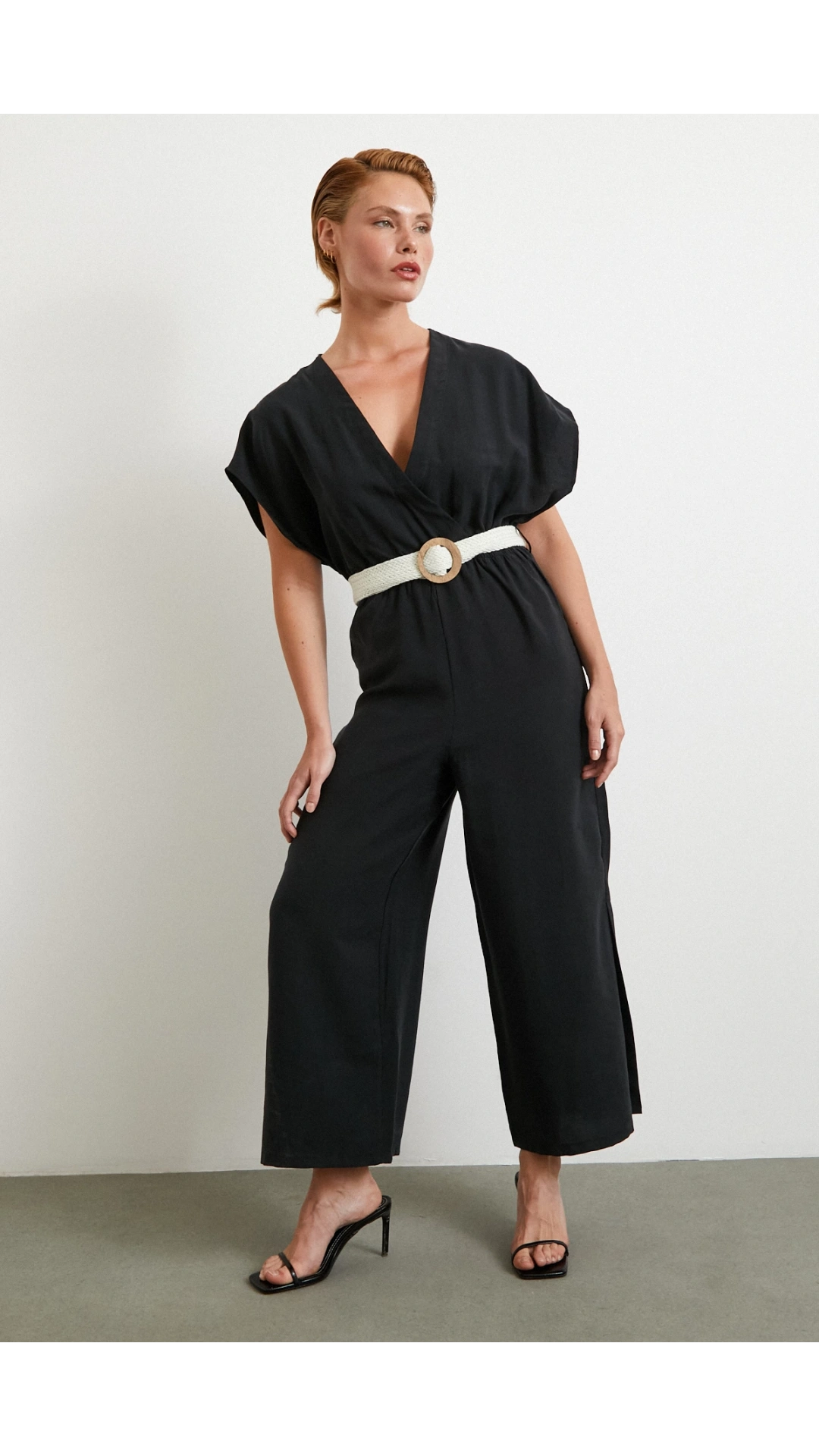 Kemer Detaylı Yarasa Kol Tulum Siyah